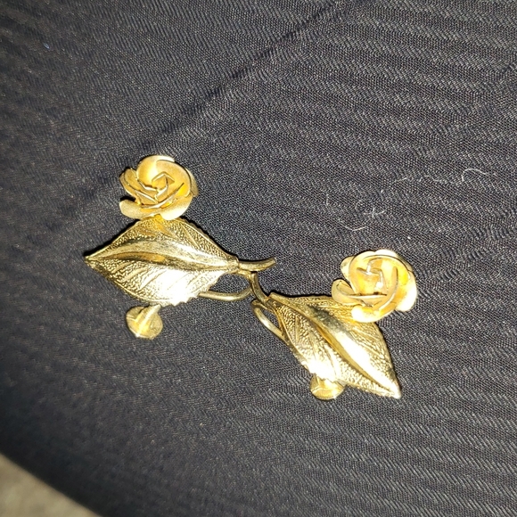 Signed Bono Boyd Sterling Silver clip erring - Picture 1 of 5